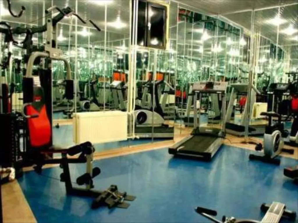 262350_13062811360013576708