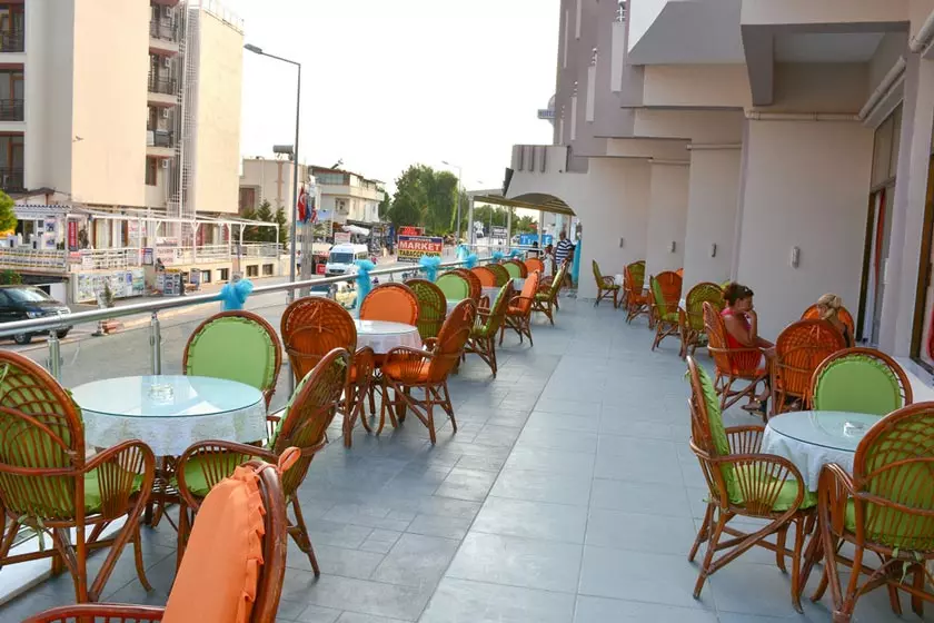 2e0da799-ffb2-4439-8042-48adbabbe785-5936