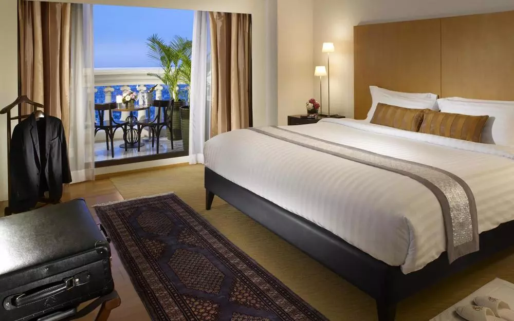 447-lebua-at-state-tower-2