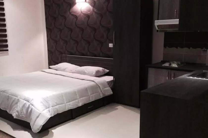 4afbe094-4f6f-4eba-950b-2a5bce4dc226