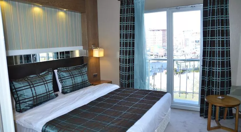 521b1c9a-57ad-49b5-a5b9-4bd49c6208fd-4643