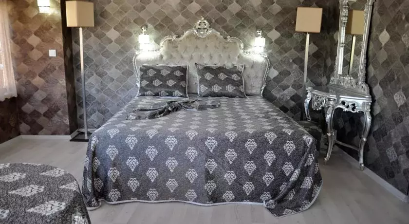 527a3fc3-3cbd-45b6-b1da-0aa39c04f045