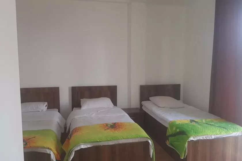 64037f1f-362e-4d8c-b3ef-a8891ecebf1e-7541