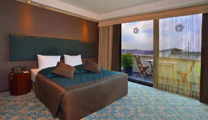 741151-1514356599-37041347