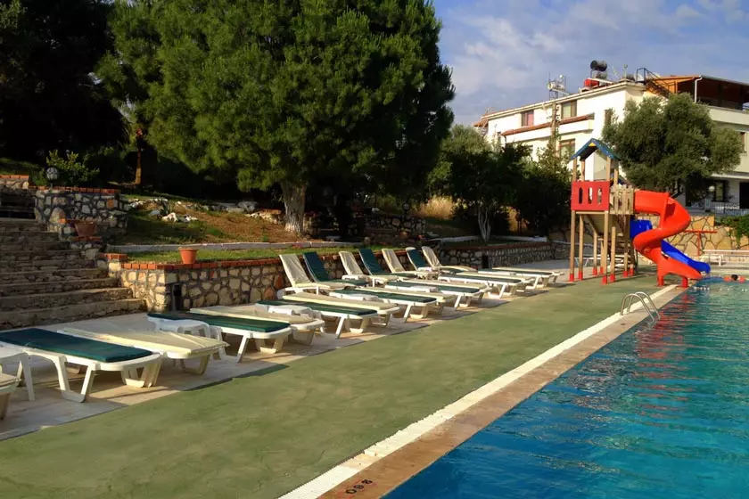 8196941b-4bfe-49a0-ba8a-6f619cd86f53