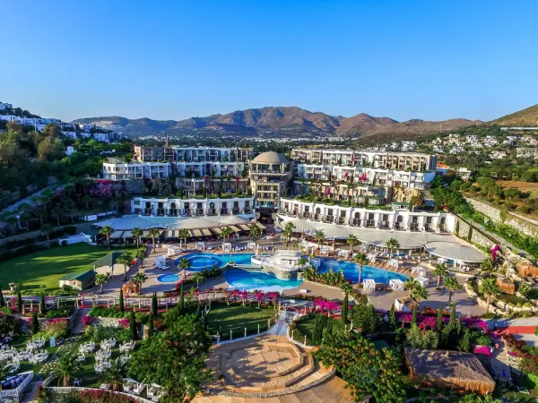 سیانجی ول بینگ ریزورت