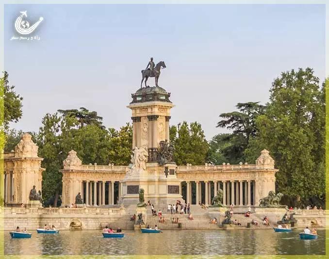 Buen-Retiro-Park-Madrid-1