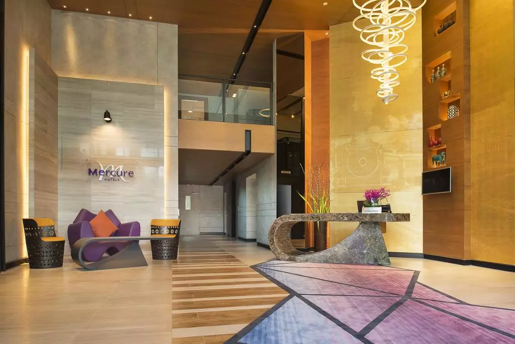 Mercure-Bangkok-Makkasan