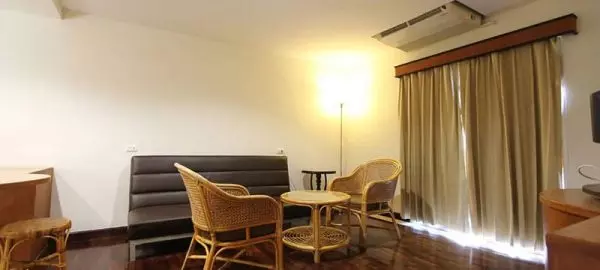 Piyada-Residence-Pattaya-Junior-Suite-04-600x270
