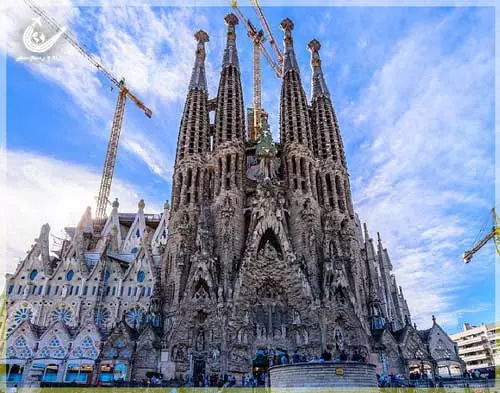 Sagrada-Família-Church-1