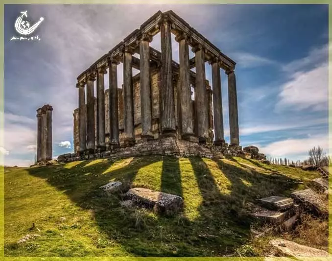 Temple-of-Olympian-Zeus-Athens-3
