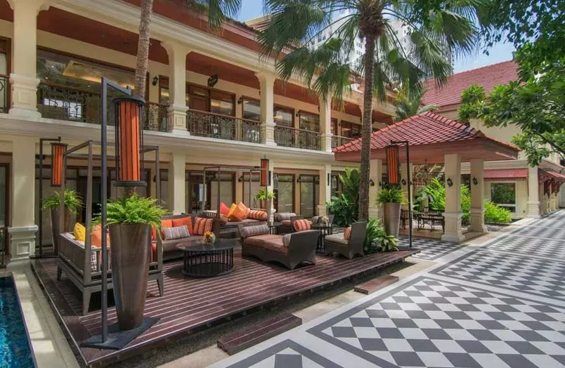 The-Sukosol-Hotel-Bangkok-3