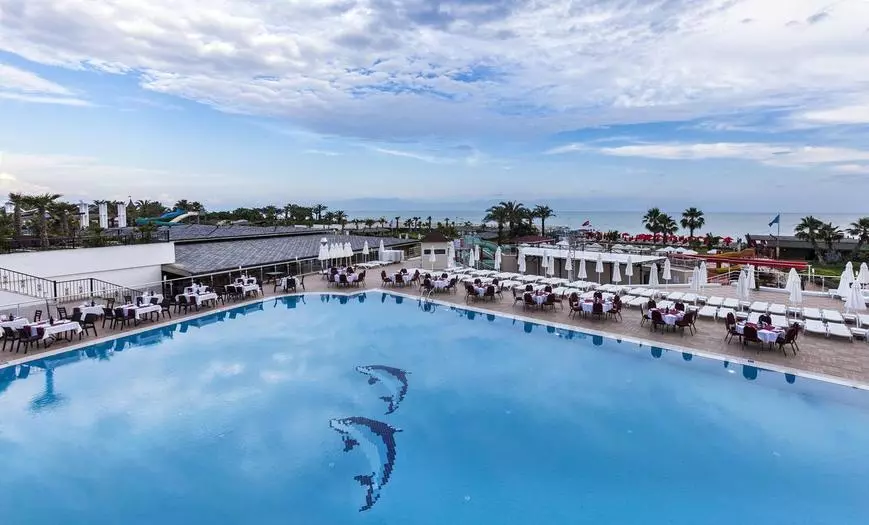 aHR0cDovL3EtZWMuYnN0YXRpYy5jb20vaW1hZ2VzL2hvdGVsL21heDEyODB4OTAwLzQzMS80MzE2NTUzNy5qcGc=-hw_0_870