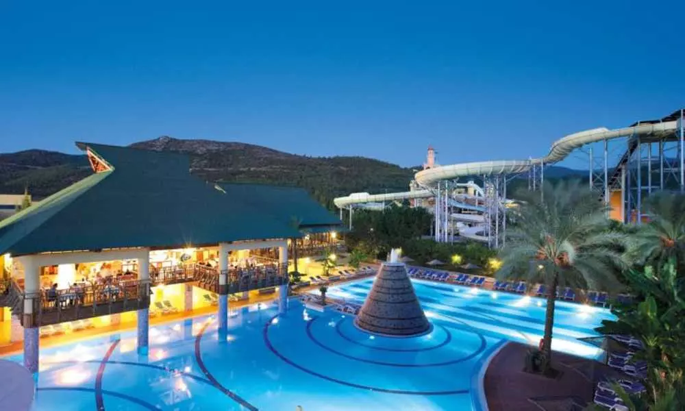 aqua-fantasy-aquapark-hotel-spa