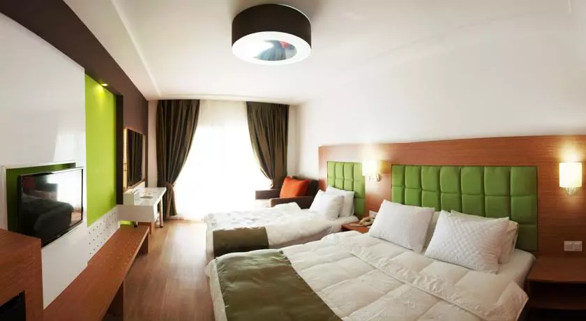 c96aa266-a26c-4908-871f-69acbe273552