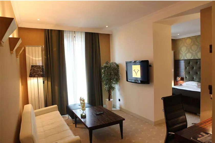 d27e98ef-a929-4ea9-acfa-7cccf333f90e