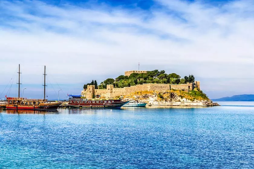 de702a28-9b67-46f8-8c40-94d5abac7d98