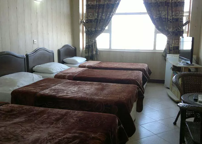 diplpmat-hotel-gheshm4