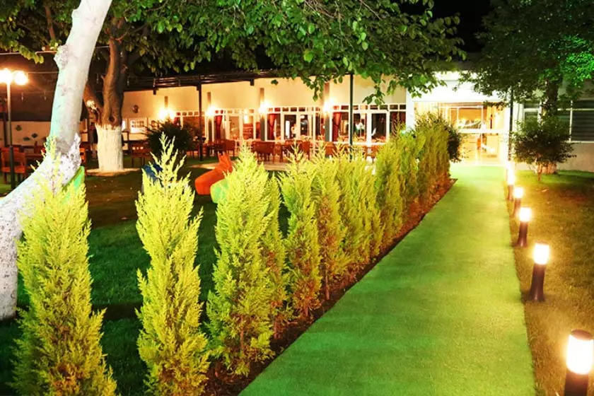 e80addef-899a-47fa-8a89-6c5d0ead3f06