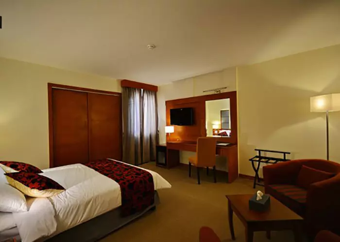 eleise-hotel-shiraze7