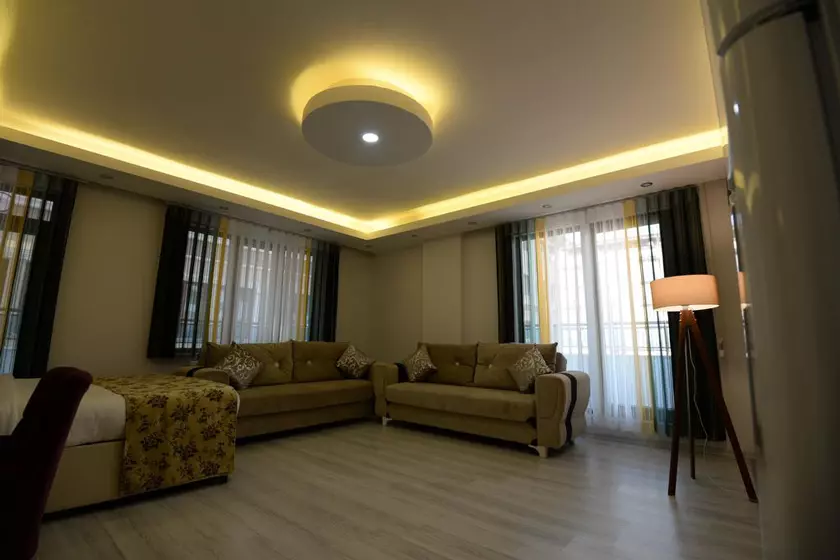 f87cef2b-914e-48e8-8203-ca4e1c7baa80