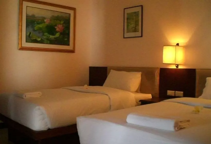 hotel-naris-art-pattaya-028