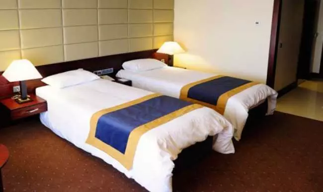 htl_436d08c2-b313-4303-84d7-4b69b27bc6ba