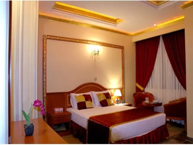 htl_b636adc7-b294-4d0a-8ae6-c15f6584b406