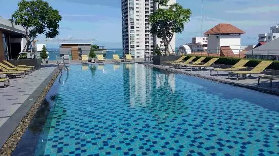 season-five-hotel-605