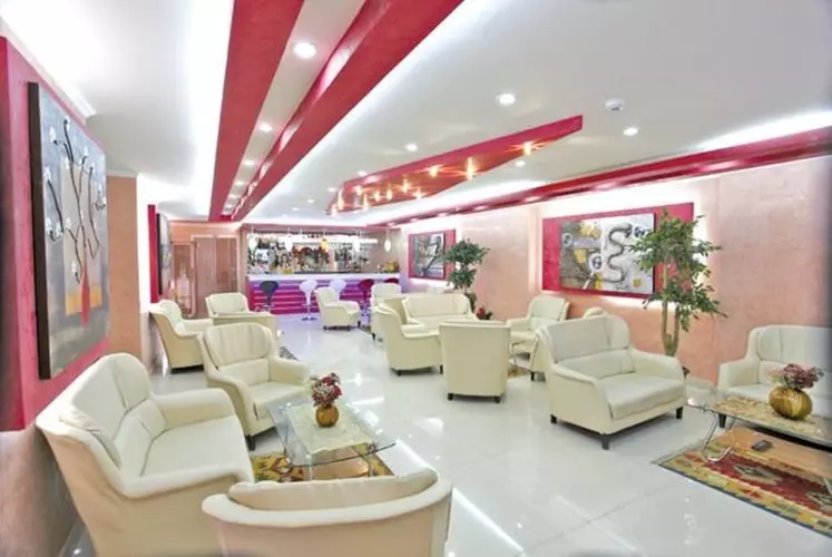 sembo-210257-a3cf428c_b.jpg_resizeMode=FitInside_formatSettings=jpeg(quality-90)-676318