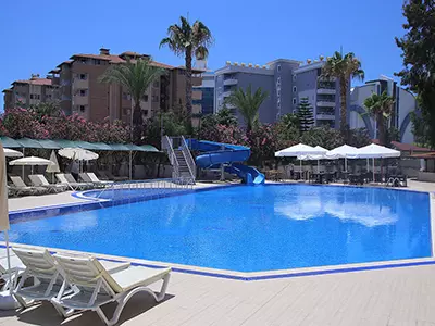 simplyfinehotel-pool-04